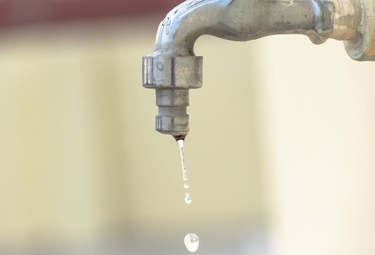 Manutenção preventiva em encanamentos